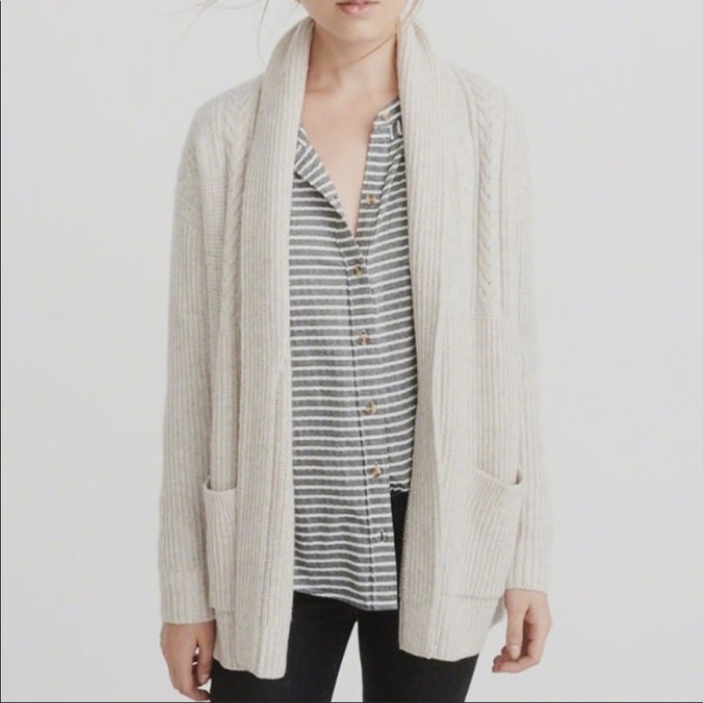 A&F airspun shawl collar cardigan in white